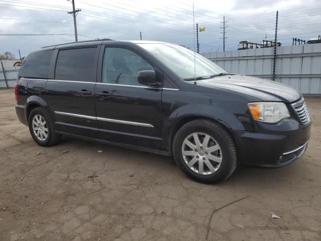 2016 Chrysler Town & Country Touring