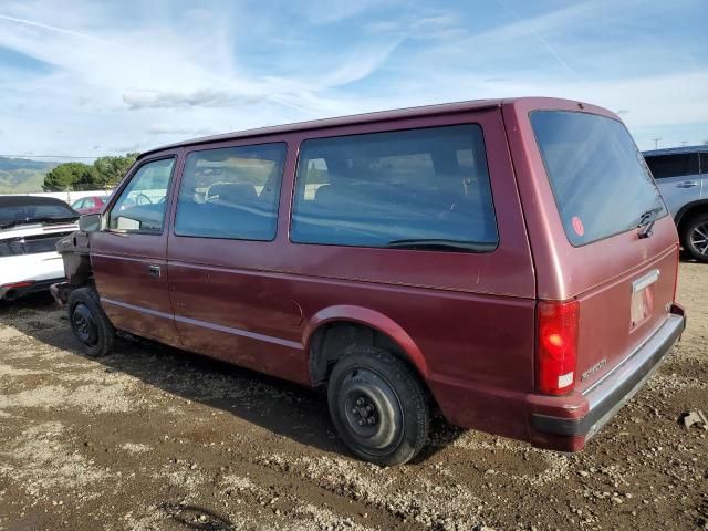 1989 Plymouth Grand Voyager SE