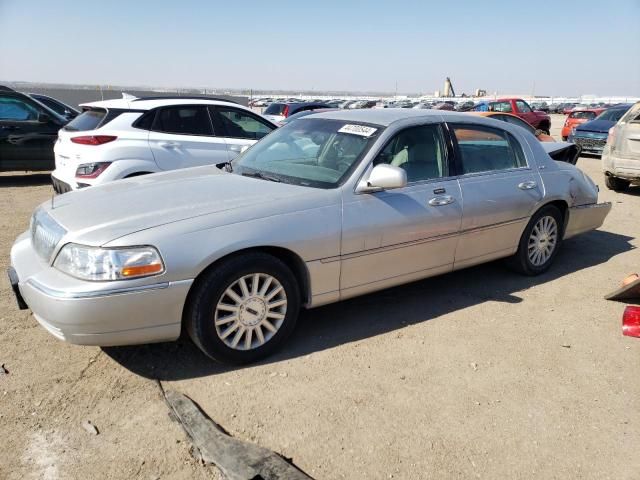 2003 Lincoln Town Car Executive