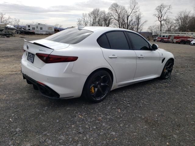 2017 Alfa Romeo Giulia Quadrifoglio