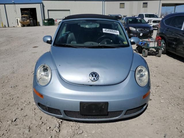 2010 Volkswagen New Beetle