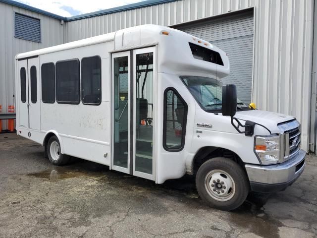 2019 Ford 2020 Ford Econoline E350 Super Duty Cutaway Van