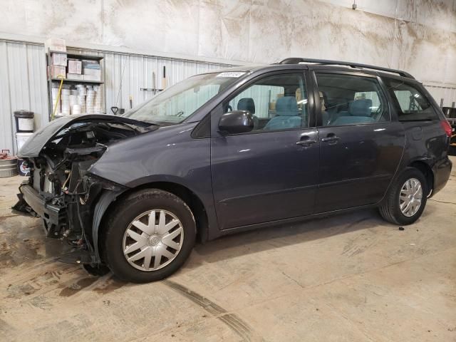 2007 Toyota Sienna CE