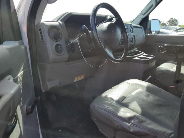 2010 Ford Econoline E250 Van