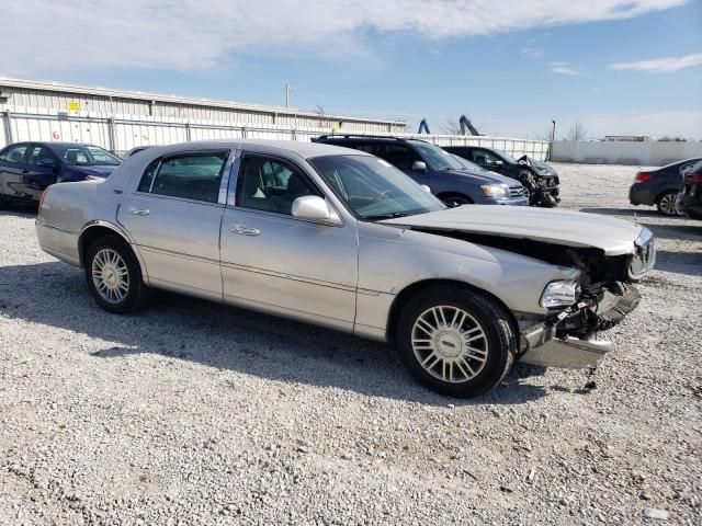 2009 Lincoln Town Car Signature Limited