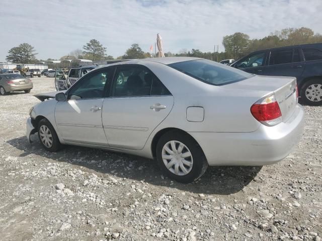 2005 Toyota Camry LE