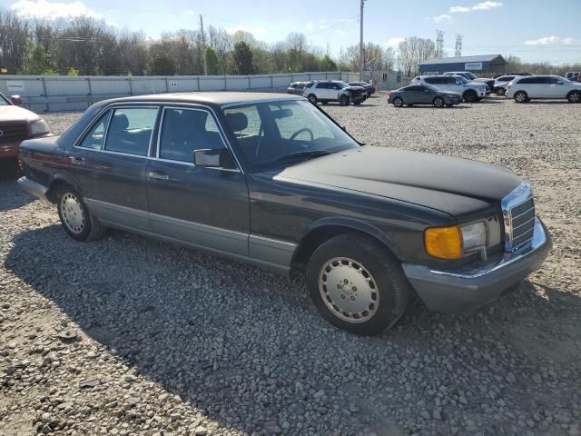 1986 Mercedes-Benz 560 SEL