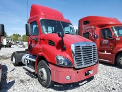 Salvage cars for sale from Copart Memphis, TN: 2019 Freightliner Cascadia 113