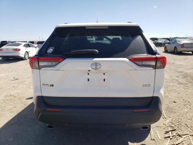 2022 Toyota Rav4 XLE