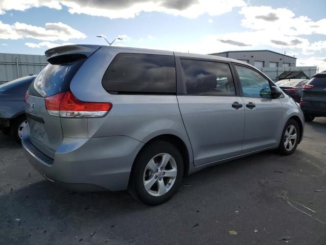 2012 Toyota Sienna