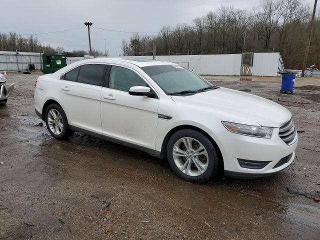 2014 Ford Taurus SEL