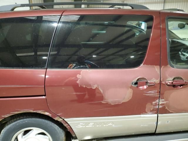 2001 Toyota Sienna LE