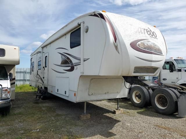 2011 Laredo Trailer