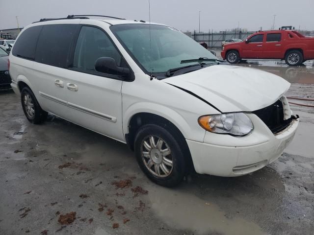 2006 Chrysler Town & Country Touring