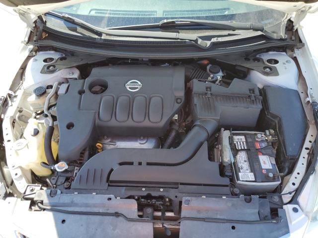 2012 Nissan Altima Base