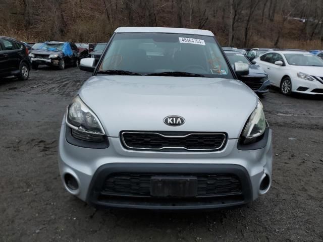 2013 KIA Soul +