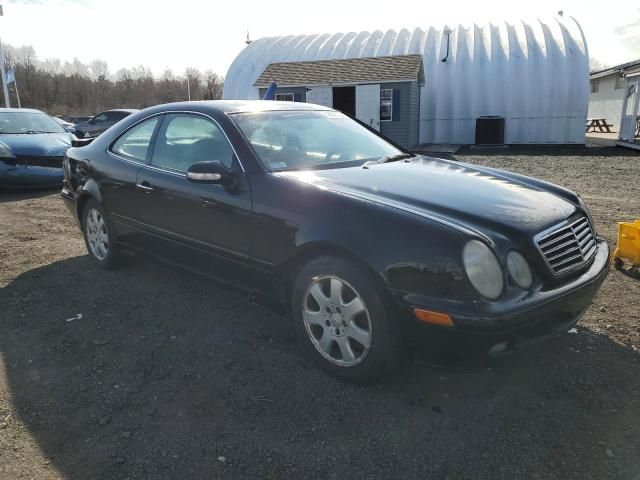 2000 Mercedes-Benz CLK 320