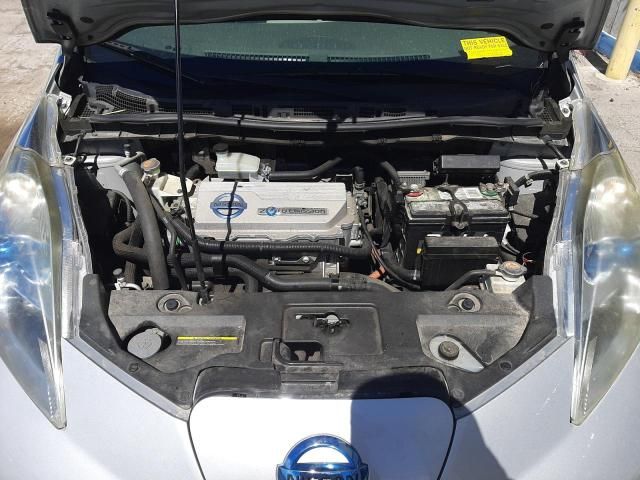 2011 Nissan Leaf SV