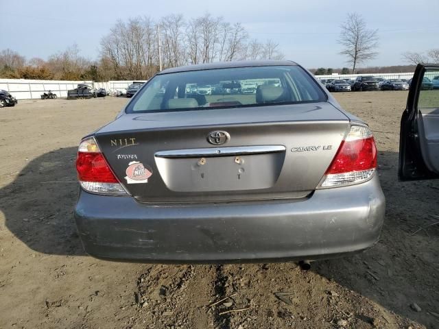 2005 Toyota Camry LE