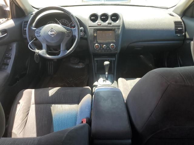 2011 Nissan Altima Base