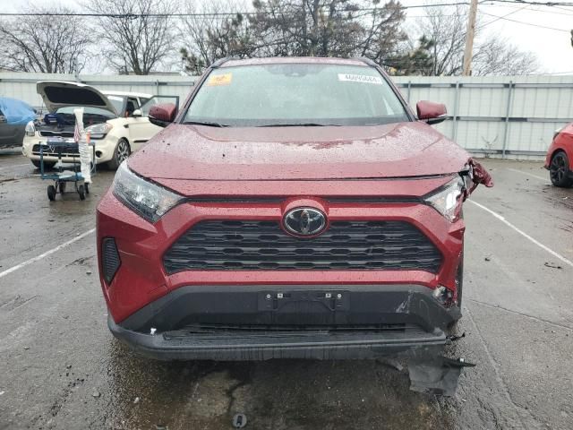 2020 Toyota Rav4 LE