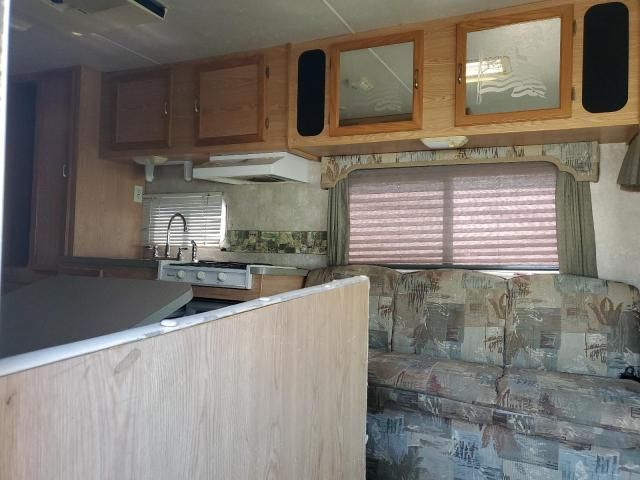 2005 Coachmen 2005 Chevrolet Express G3500