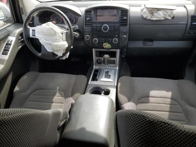 2011 Nissan Pathfinder S