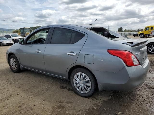 2013 Nissan Versa S