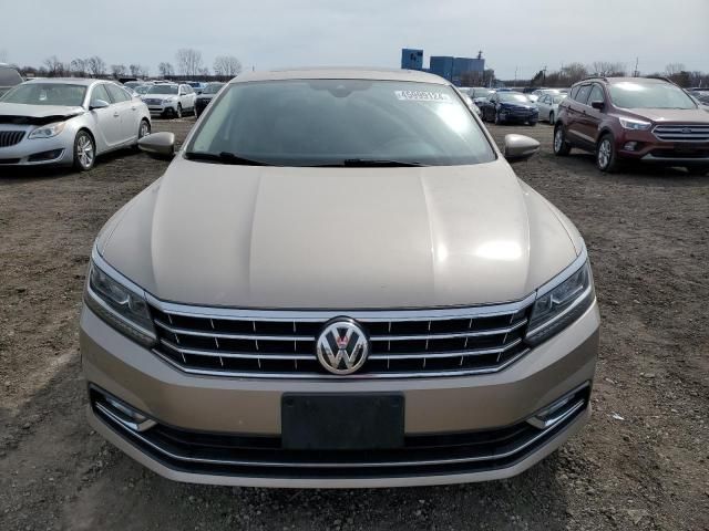 2017 Volkswagen Passat SEL Premium