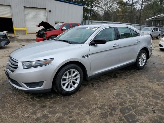 2015 Ford Taurus SE