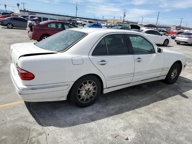 2001 Mercedes-Benz E 320