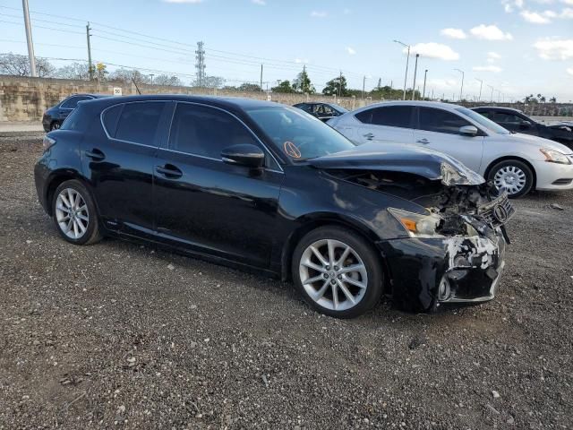 2013 Lexus CT 200