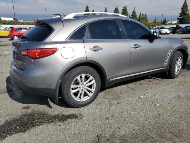 2011 Infiniti FX35