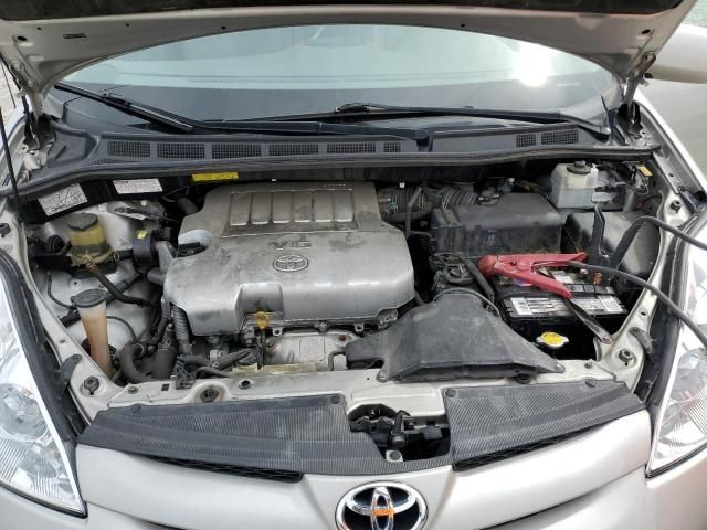 2008 Toyota Sienna XLE