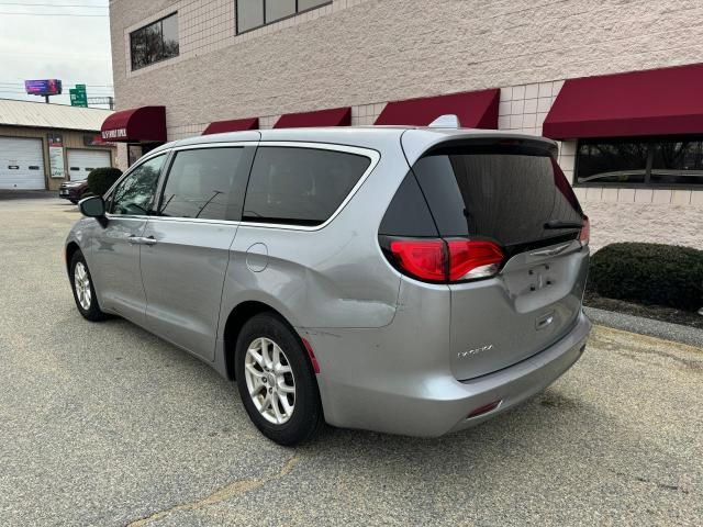 2017 Chrysler Pacifica LX