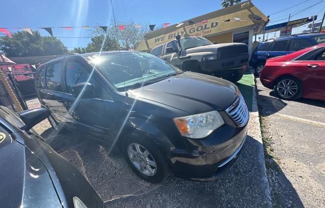 2011 Chrysler Town & Country Touring