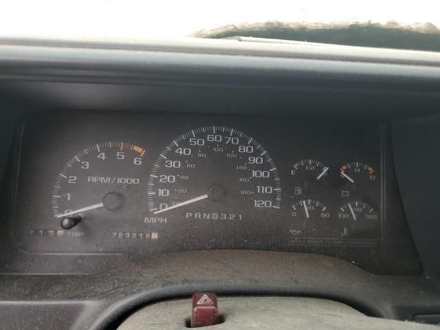 2000 GMC Denali