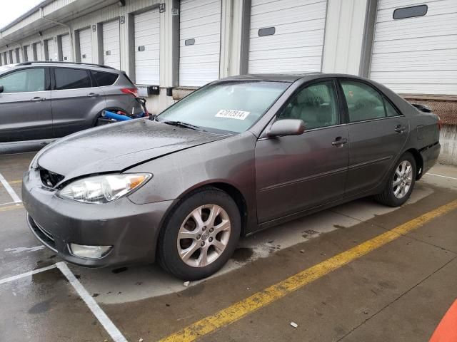 2005 Toyota Camry LE