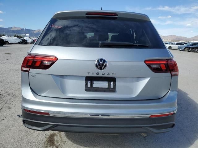 2023 Volkswagen Tiguan SE