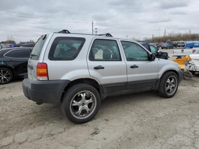 2005 Ford Escape XLS