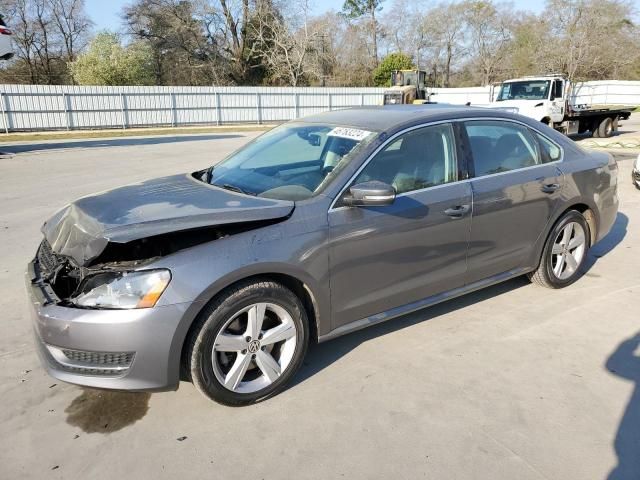 2013 Volkswagen Passat SE