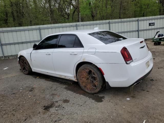 2019 Chrysler 300 Touring