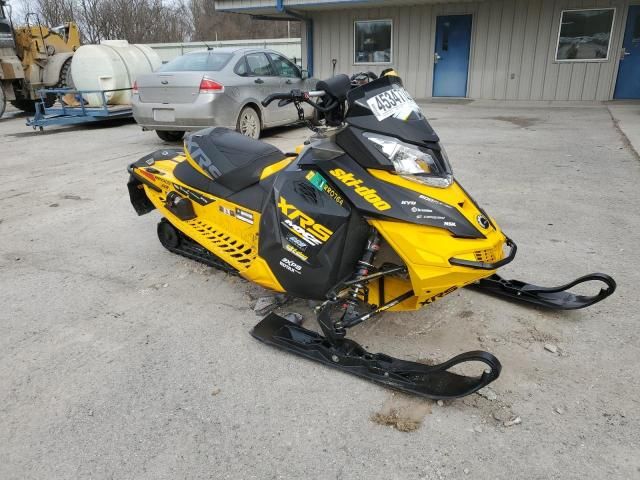 2014 Skidoo MXZ