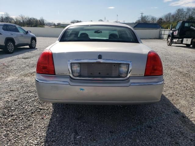 2009 Lincoln Town Car Signature Limited