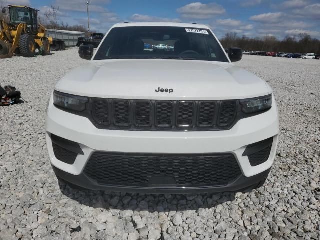 2023 Jeep Grand Cherokee Laredo