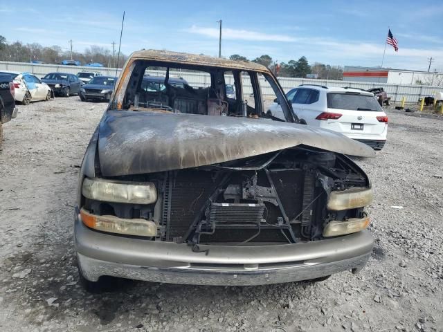 2002 Chevrolet Tahoe C1500