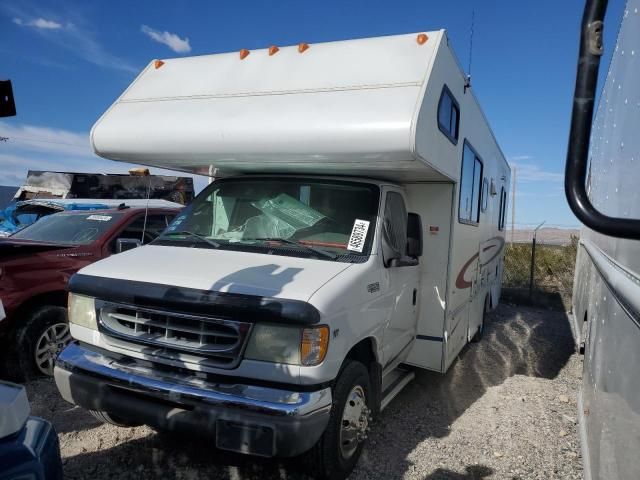 2003 Ford Econoline E450 Super Duty Cutaway Van