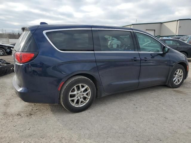 2017 Chrysler Pacifica LX