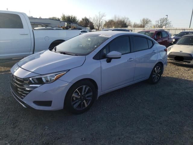 2023 Nissan Versa SV