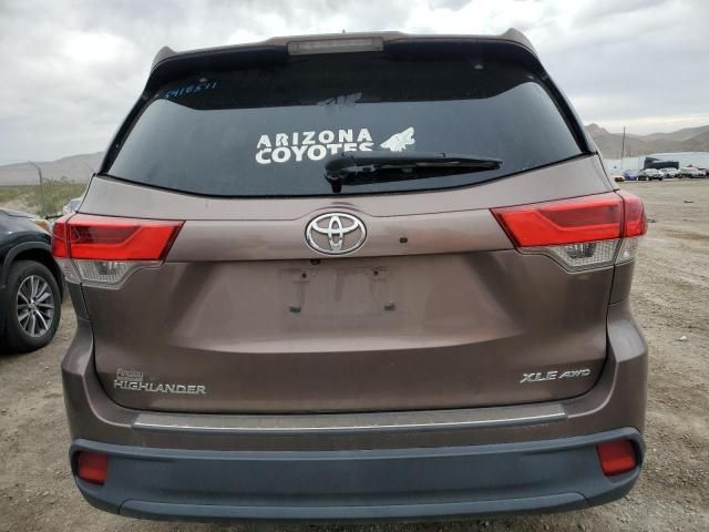 2017 Toyota Highlander SE